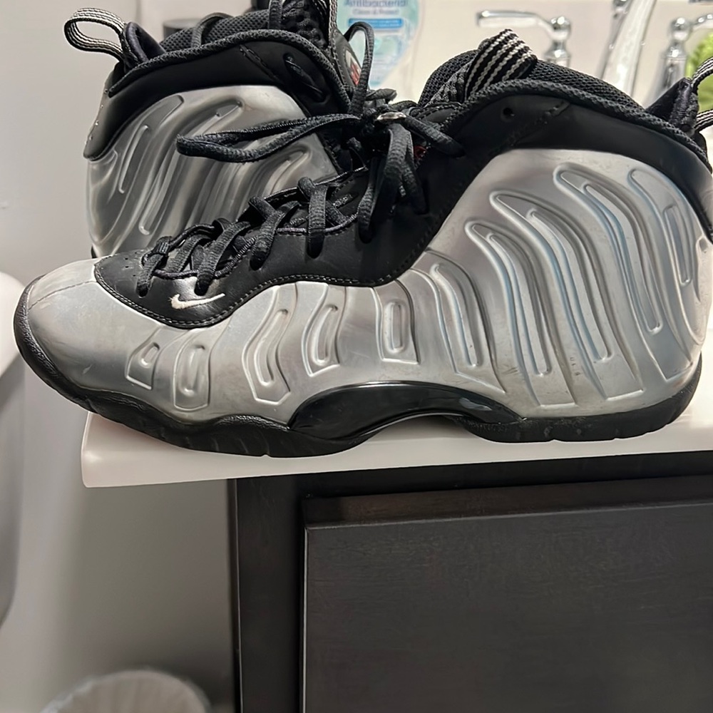 Nike Are Foamposites Peo Silver